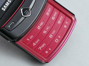 012C000002051928-photo-samsung-player-ultra-clavier.jpg