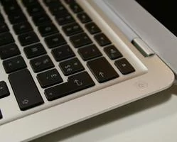 000000C800911734-photo-d-tail-clavier-macbook-air.jpg