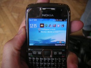 012C000001370686-photo-nokia-e71-e66.jpg