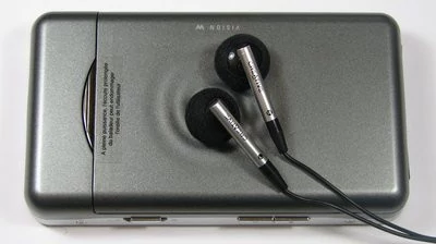 0190000000376943-photo-creative-zen-vision-w-casque.jpg