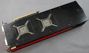 000000B902605200-photo-amd-radeon-hd-5970-test-3.jpg