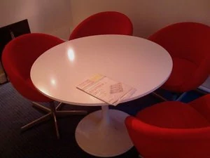 012C000000713828-photo-htc-s730.jpg