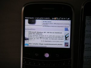 012C000001585670-photo-blackberry-bold.jpg