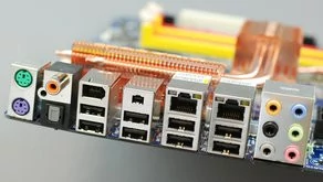 000000A500586489-photo-intel-x38-gigabyte-ga-x38-dq6-1.jpg