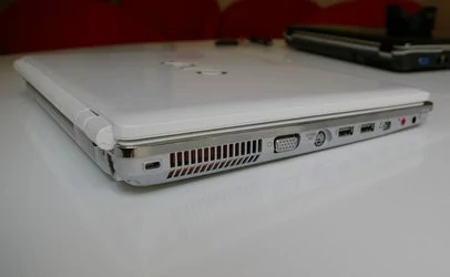 000000FA00560477-photo-sony-vaio-cr.jpg