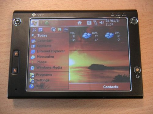 01F4000000451914-photo-htc-x7500-athena.jpg