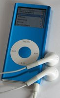 000000C800382150-photo-ipod-nano-2g-couteurs.jpg