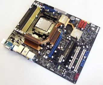 0000011800307037-photo-carte-m-re-nforce-5x-asus-5.jpg