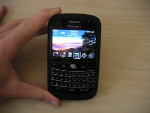 012C000001584498-photo-blackberry-bold.jpg