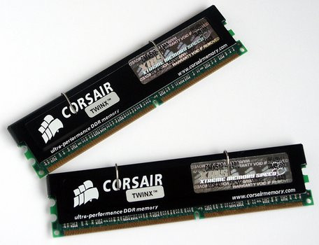 0000015E00072545-photo-corsair-ddr4400.jpg