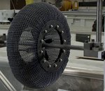 Un pneu increvable en titane pour la NASA