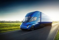 Selon Elon Musk, le Tesla Semi garantira 1 000 km d'autonomie en une charge
