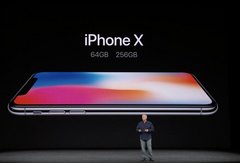 Plus cher ou moins cher que l'iPhone X ?