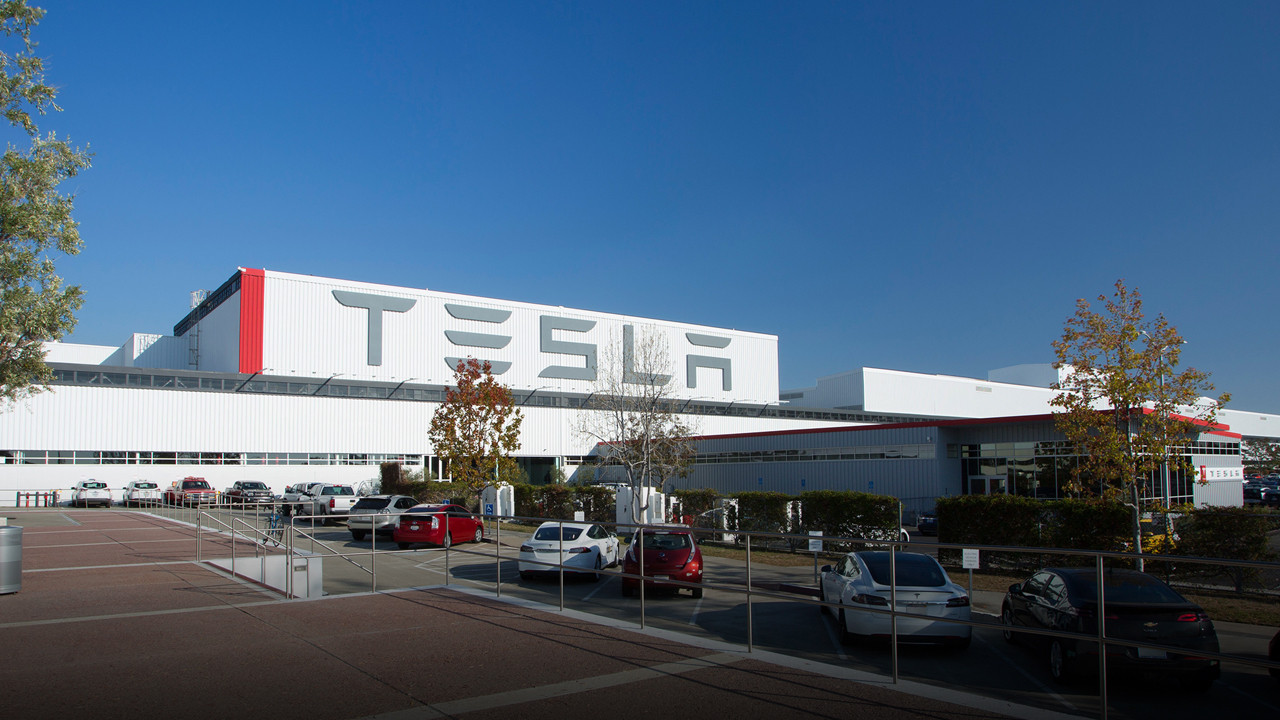 Tesla double la longévité de ses batteries domestiques