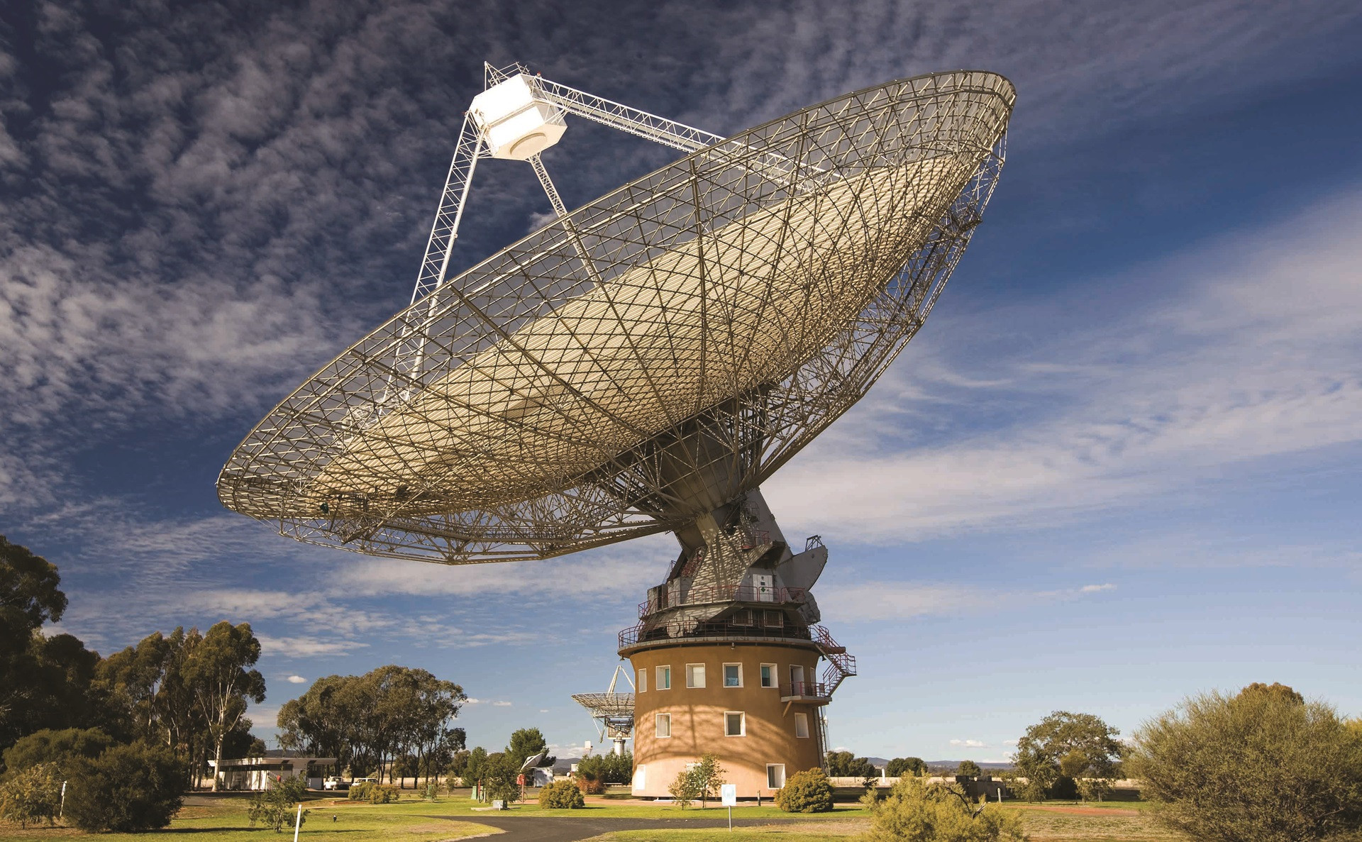 Des astronomes australiens détectent un sursaut radio rapide vieux de 8 milliards d'années