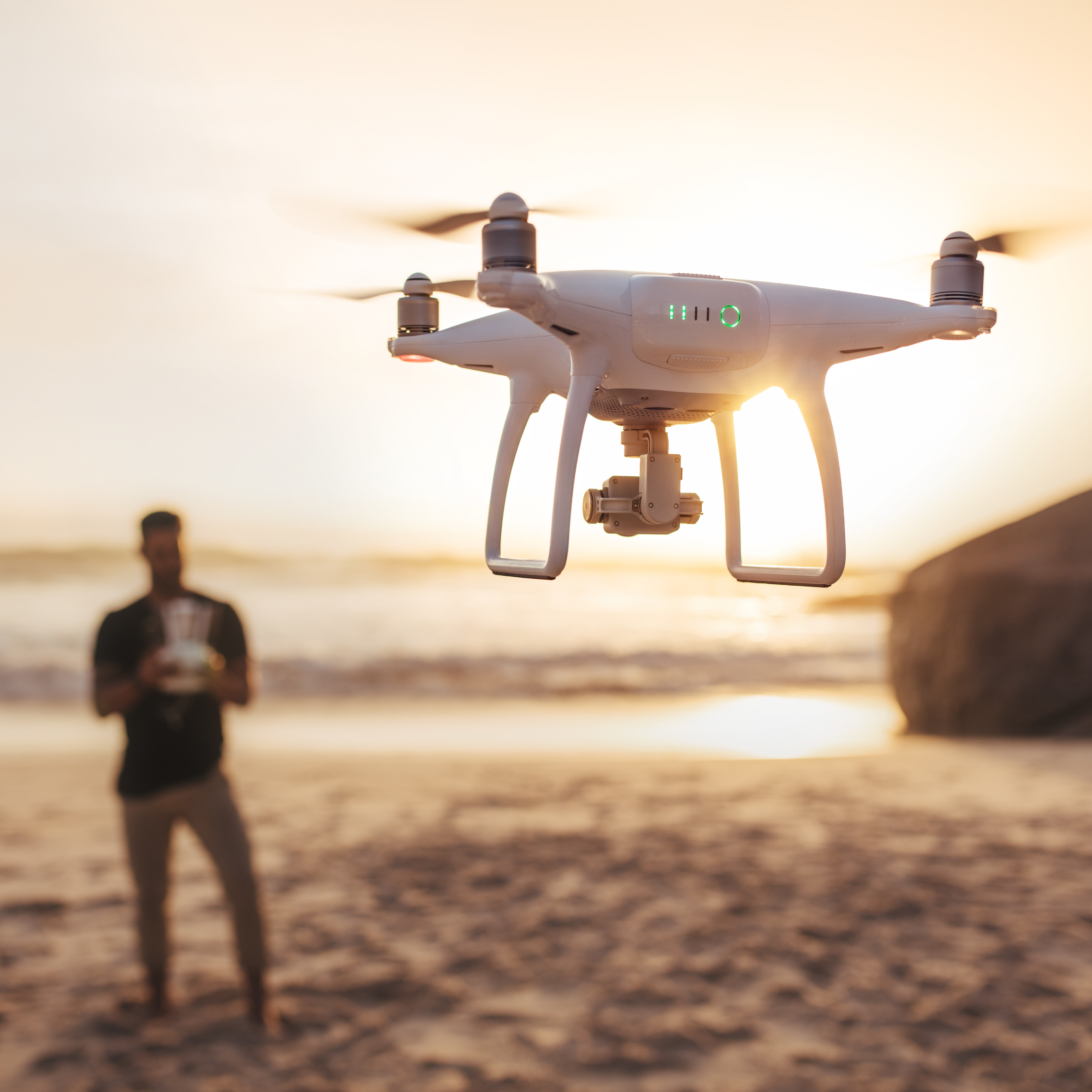 MIT : un algorithme pour optimiser le parcours d'un drone en présence  d'obstacles - Helicomicro