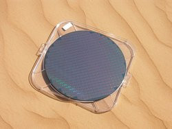 00FA000000126122-photo-intel-sand-to-silicon-wafer.jpg