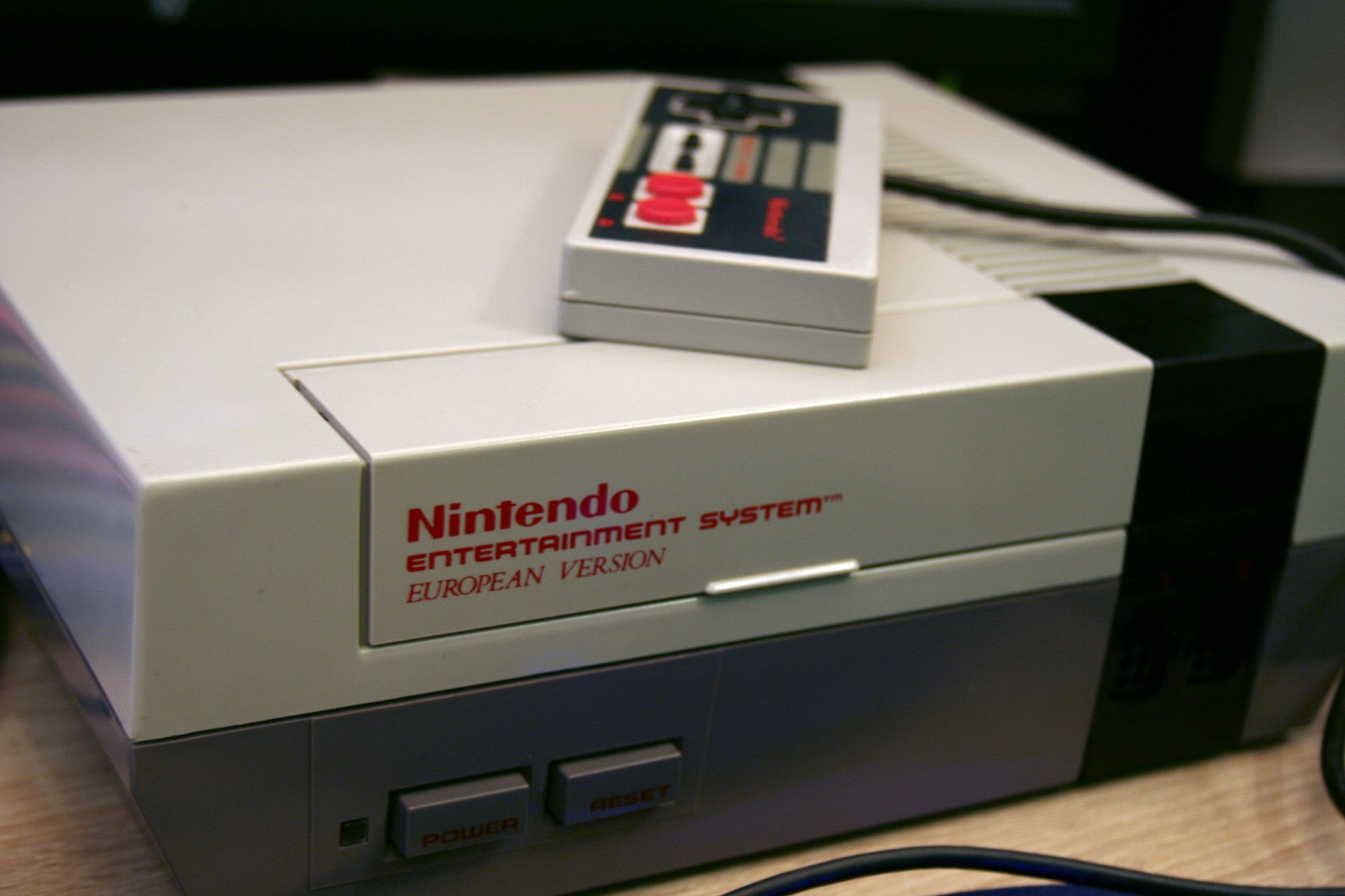 Un système d'exploitation pour la Nintendo NES ? Mais quelle est cette magie noire ?!