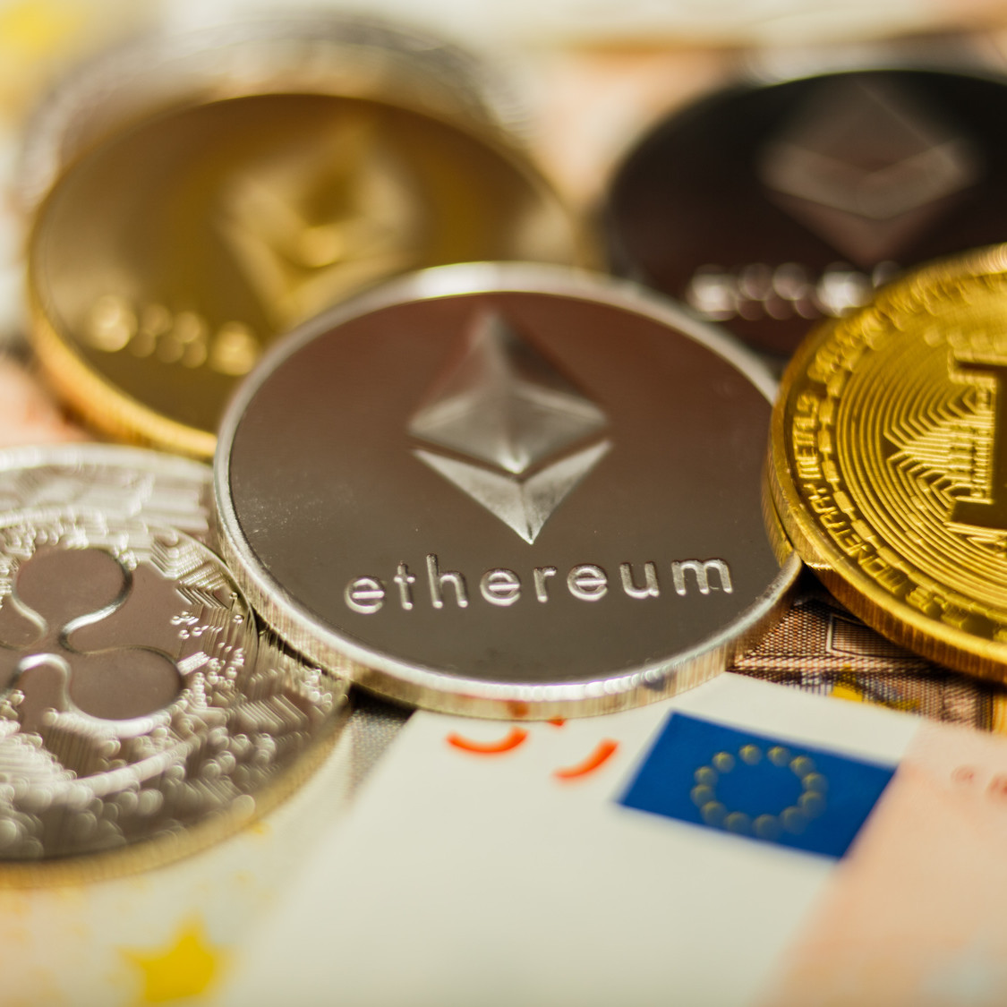 ethereum cryptomonnaie bitcoin fotolia_cropped_1125x1125