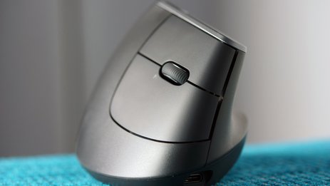 Quelles sont les meilleures souris ergonomiques ? Comparatif 2024