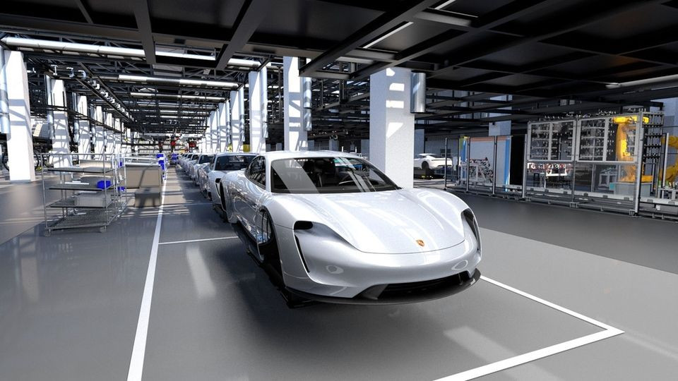 Porsche officialise la Taycan, sa première voiture électrique