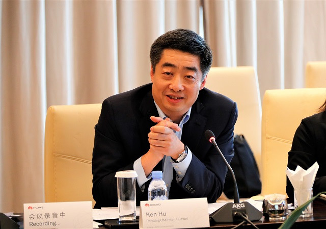 ken hu président huawei.jpg