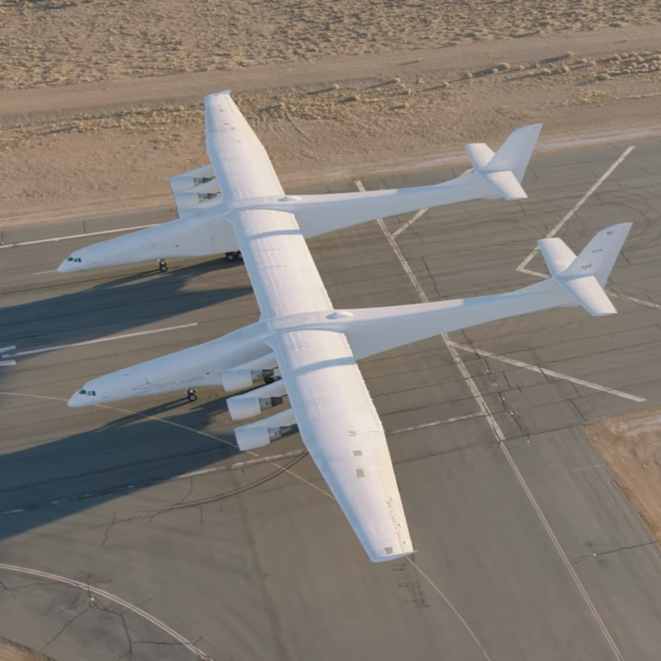 Alors qu'on le pensait fini, Stratolaunch va reprendre ses essais de vol dès septembre