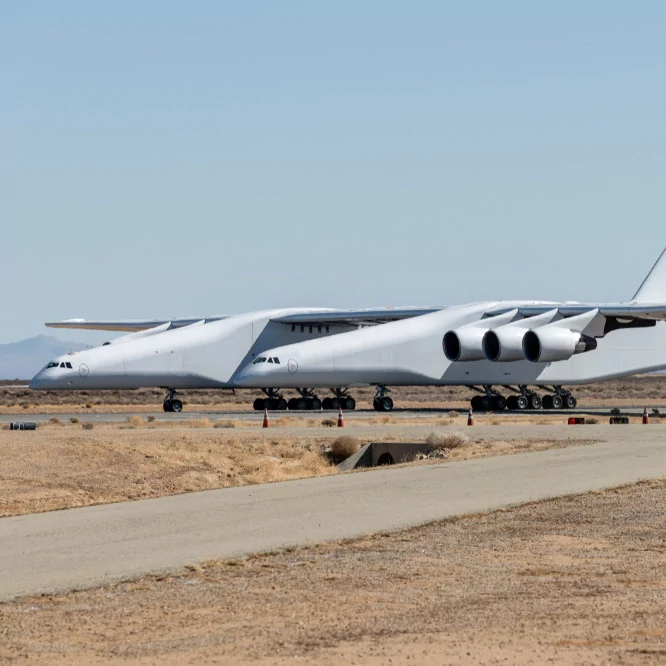 Stratolaunch_cropped_666x666