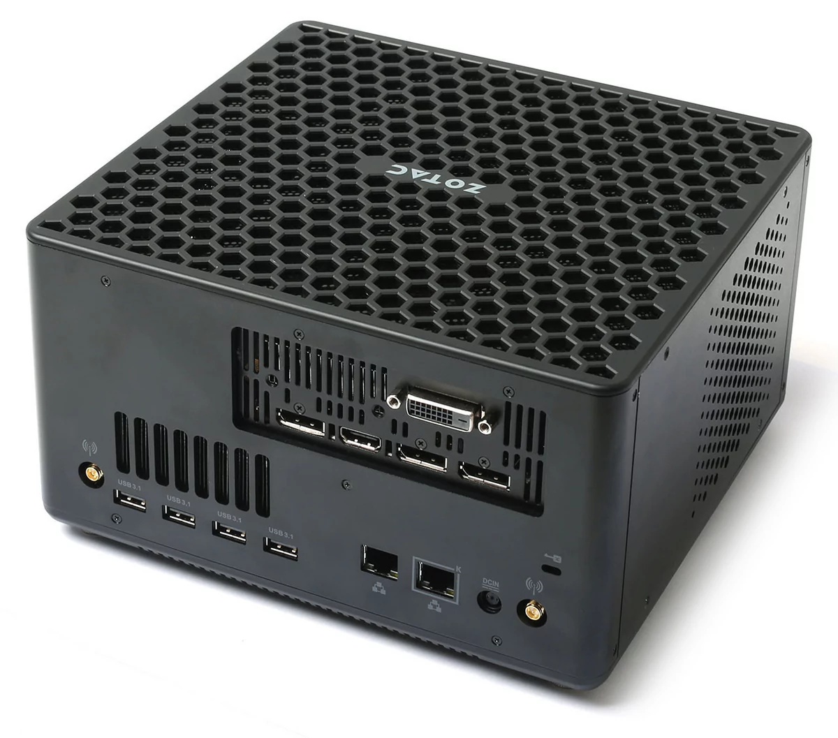 Zotac3.jpg