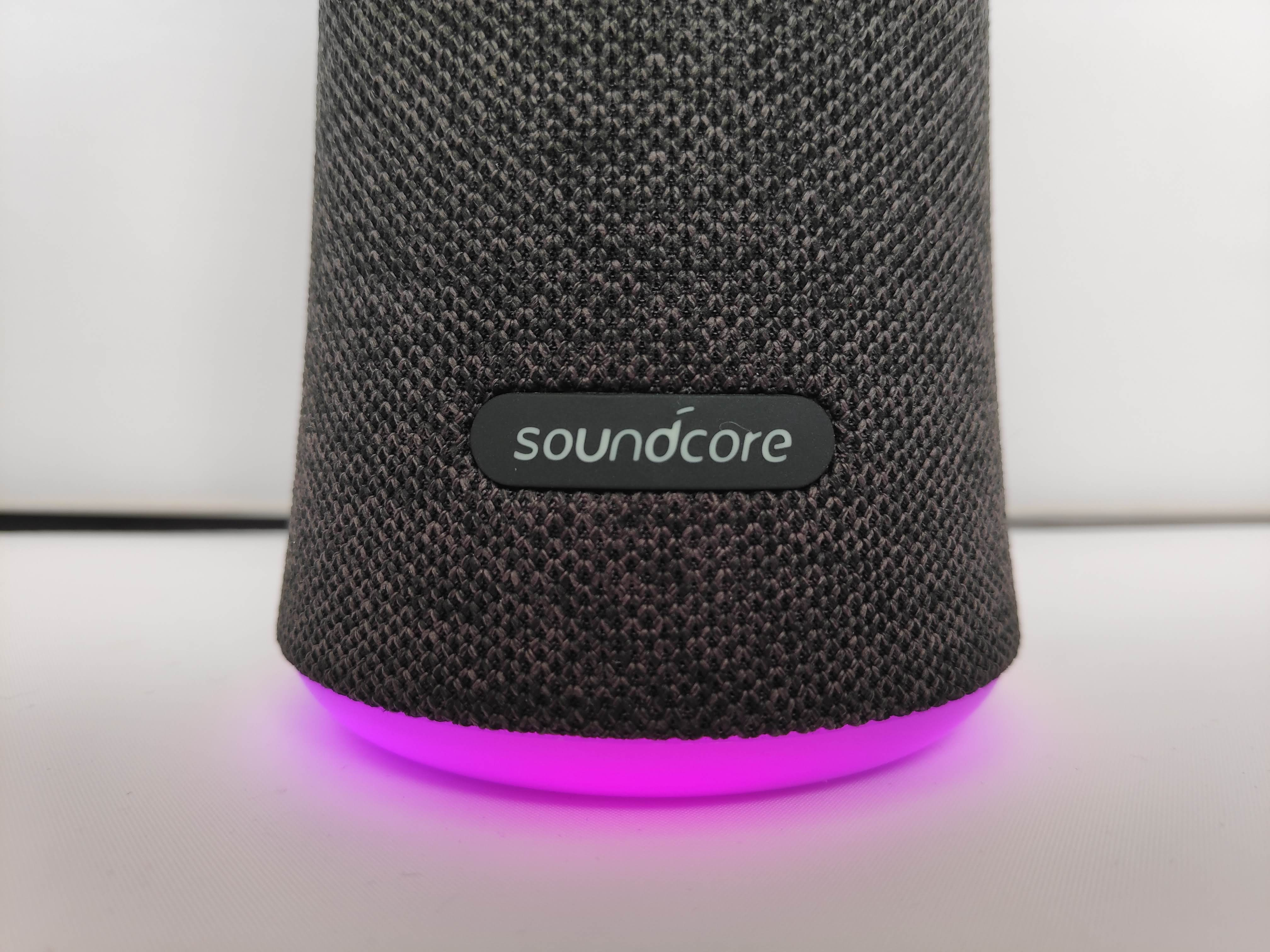 Test Soundcore Flare : l'enceinte Bluetooth qui écrase l'UE Boom 3 ?