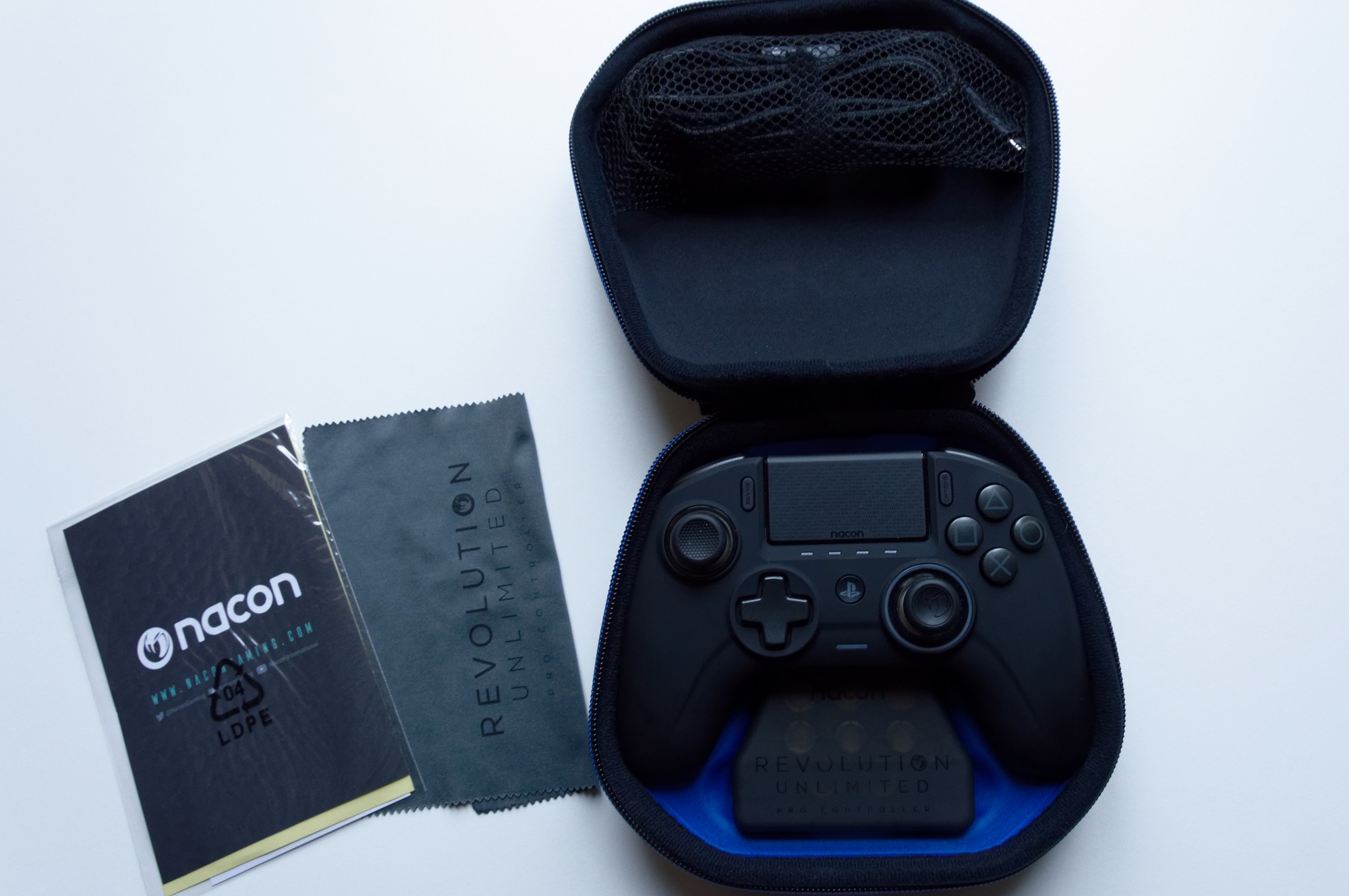 Test Nacon Revolution Unlimited Pro Controller Une Manette Qui Les Surpasse Toutes