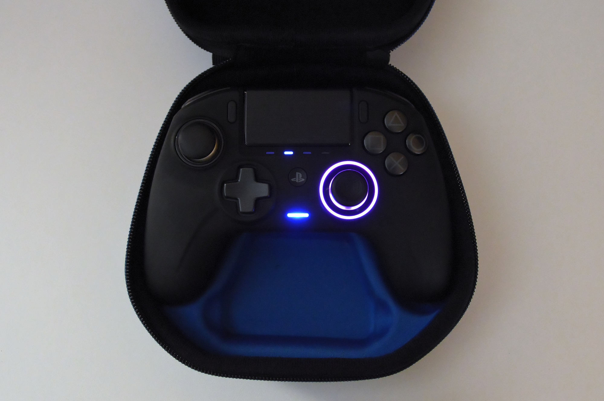 Test Nacon Revolution Unlimited Pro Controller Une Manette Qui Les Surpasse Toutes