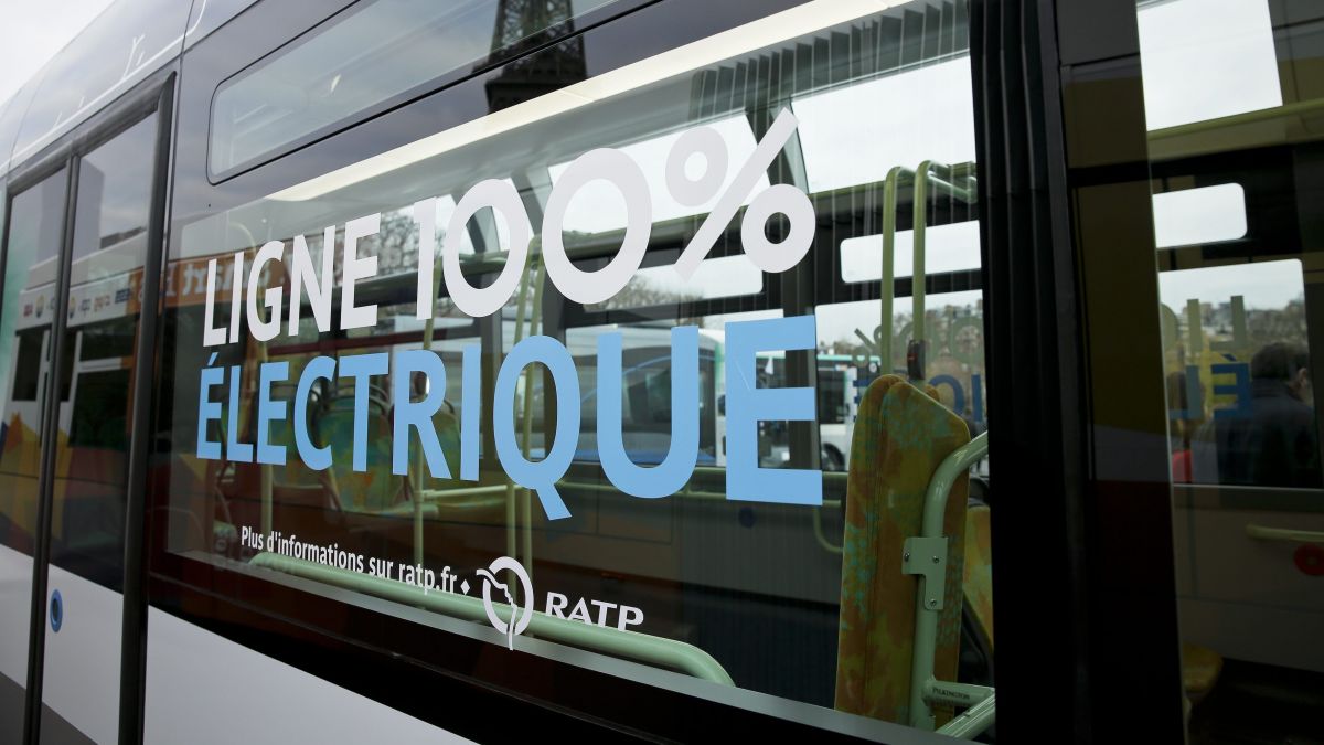 Ile-de-France : la RATP achète 800 bus électriques à Heuliez, Bolloré et  Alstom - Le Parisien