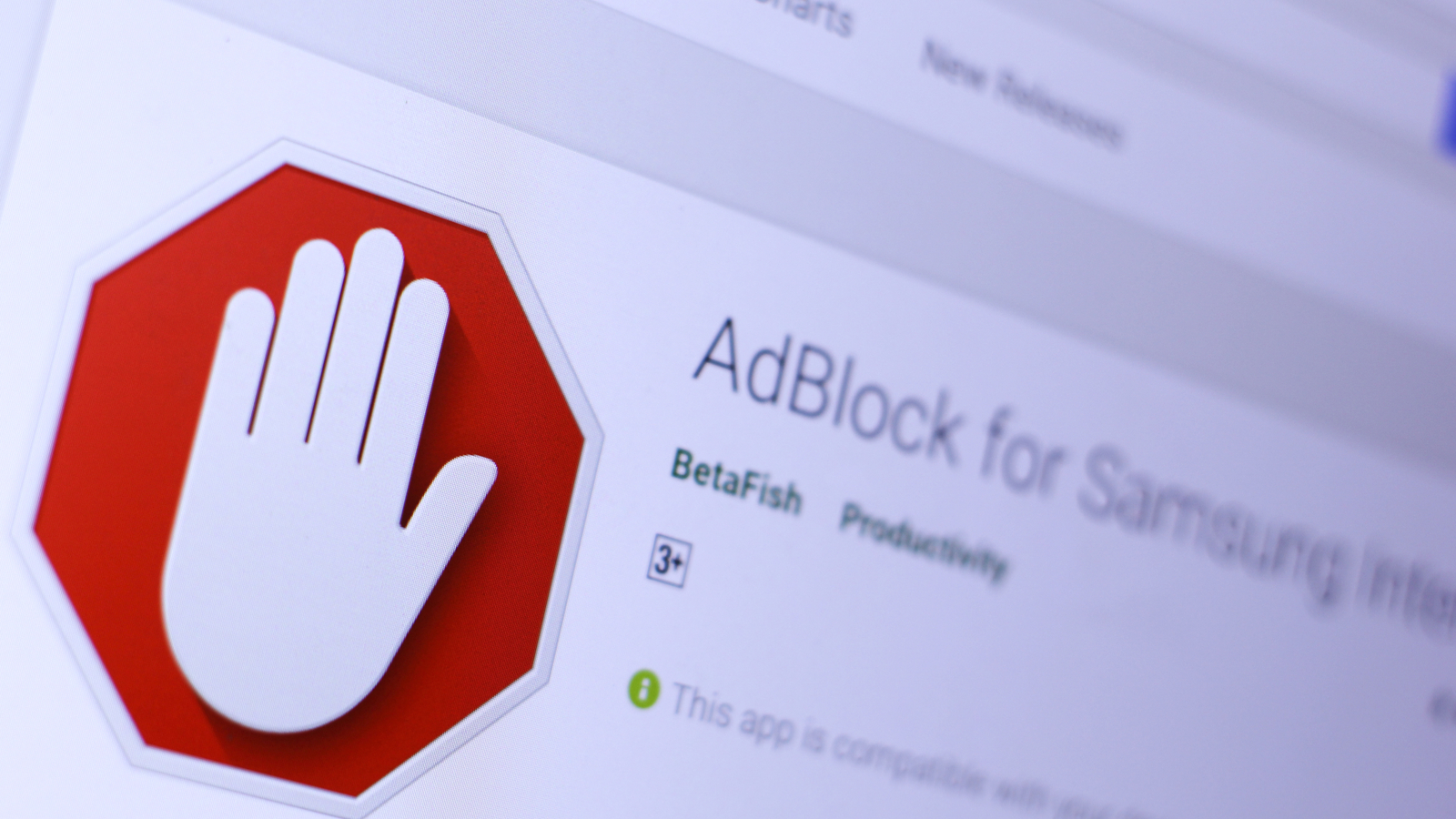 AdBlock cache temporairement du contenu de Twitter, Wikipédia ou encore Amazon...