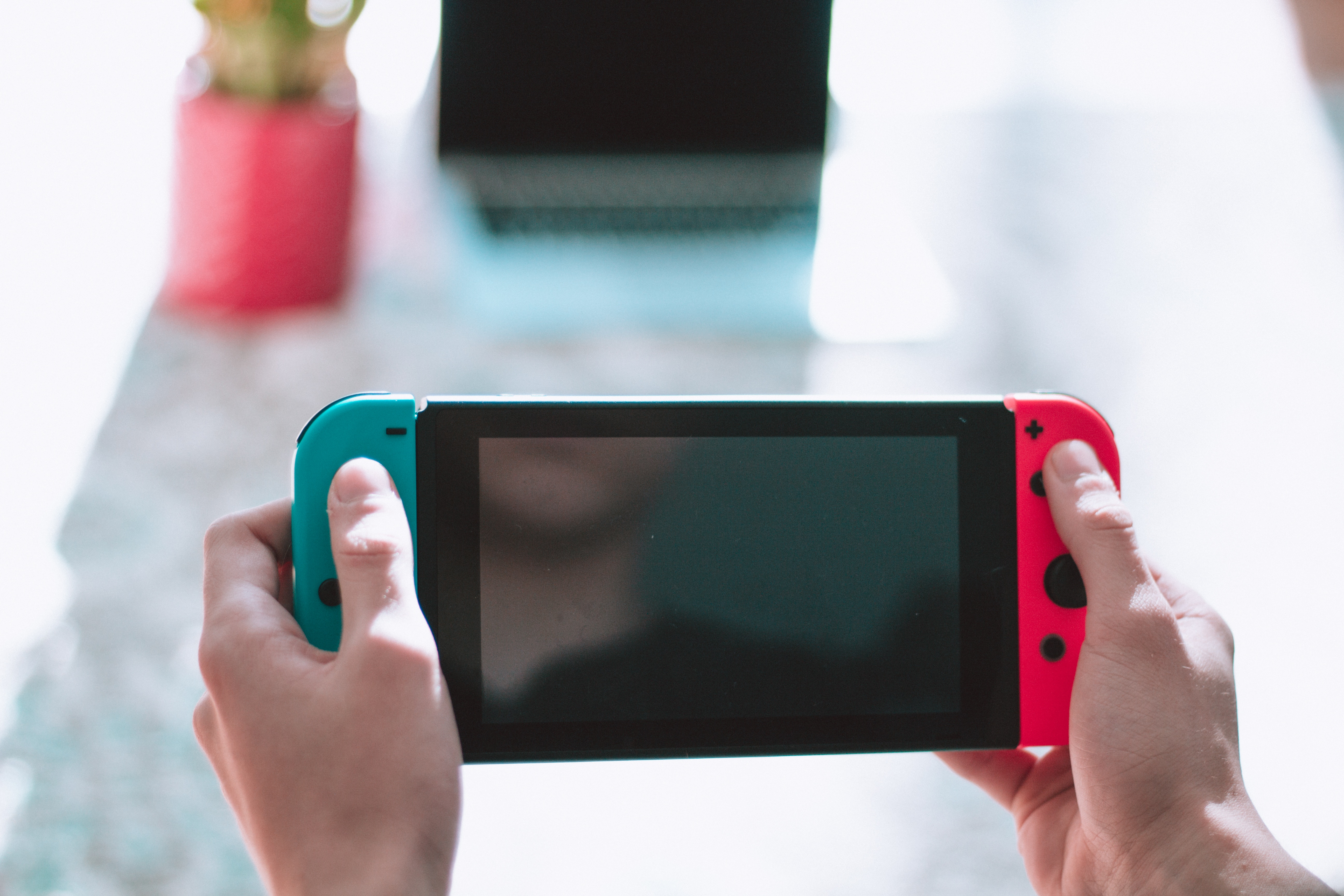 Nintendo Switch : la réparation des Joy-Con est gratuite, même si la  garantie est expirée