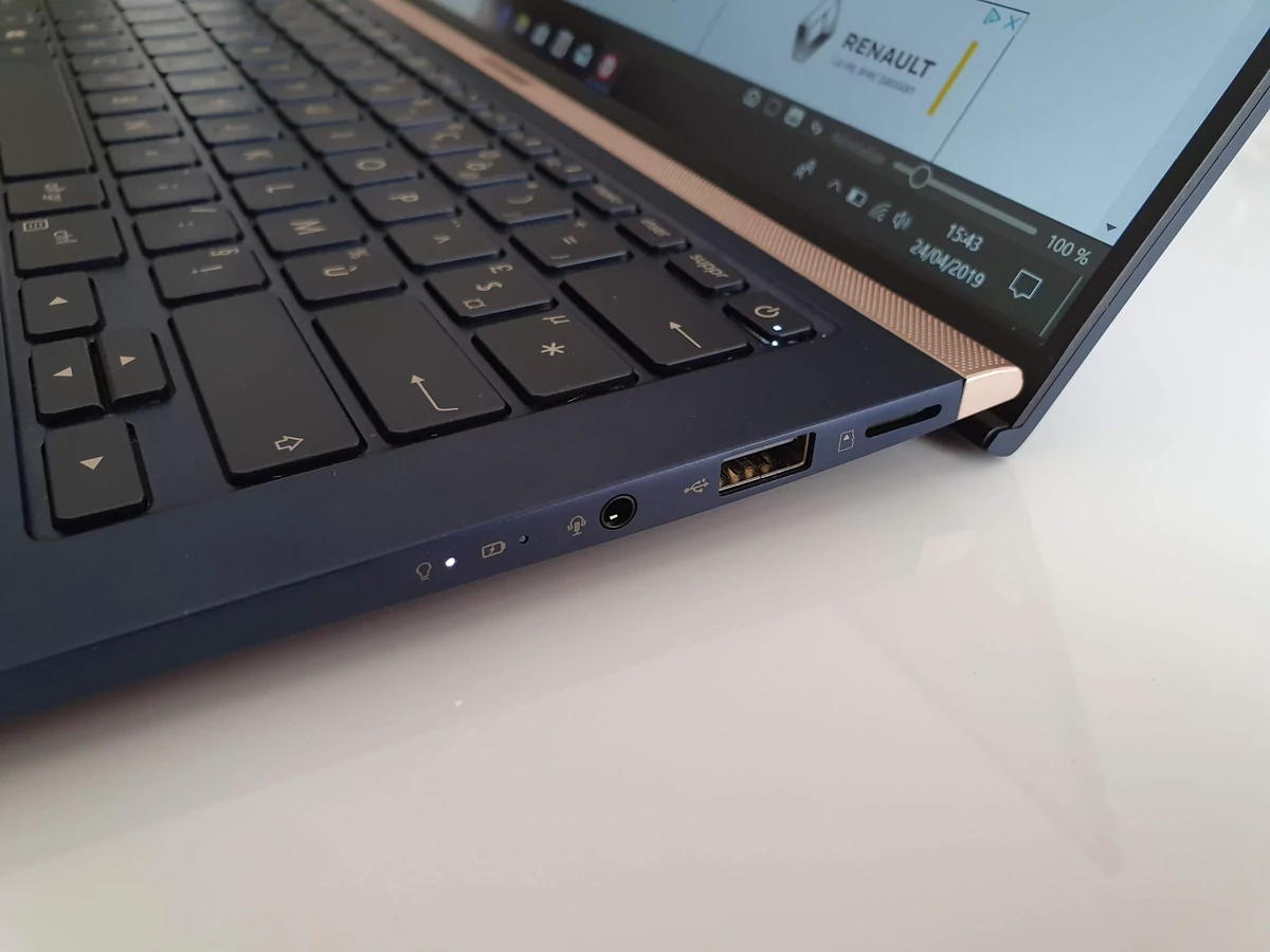 ZenBook 14 - Connectique 1