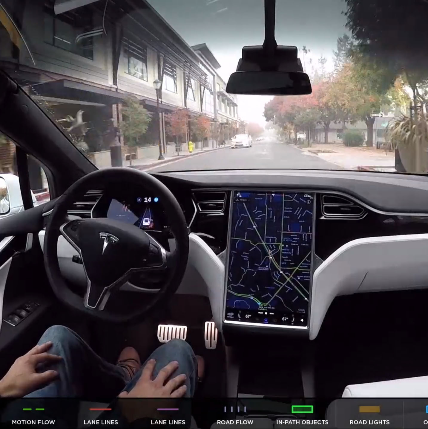 Full Self Driving : le mode autonome de Tesla collecte jusqu'à 4 Go de données par jour !