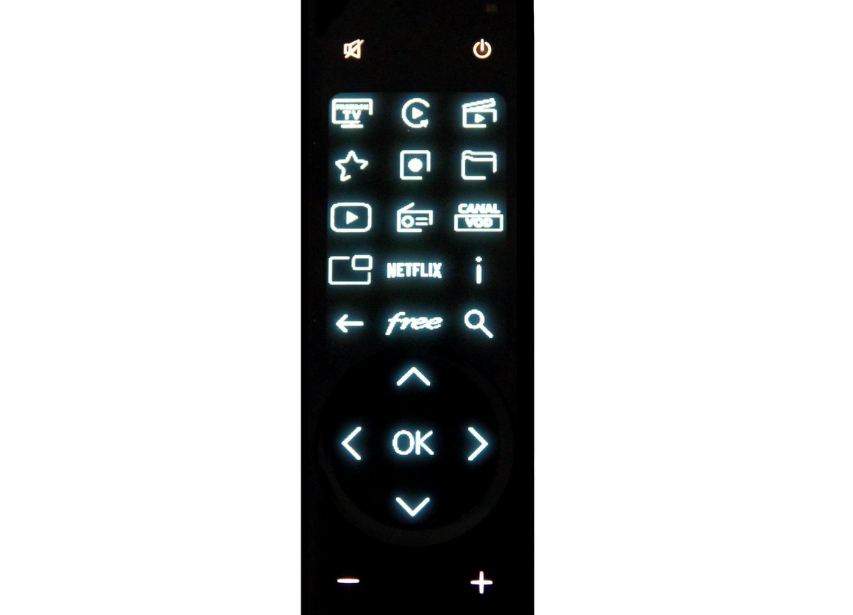 Freebox Delta Télécommande Tactile zoom écran