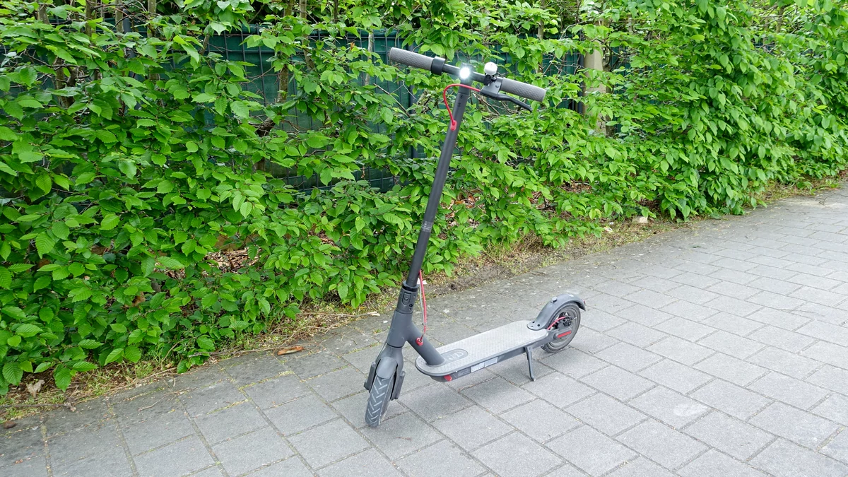 Xiaomi M365 Mi Electric Scooter