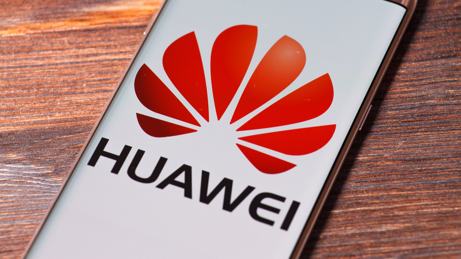 Les géants chinois du mobile s'allient contre Google