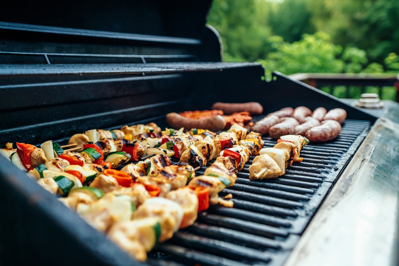 WhatsApp : attention à cette arnaque d'un faux compte Leroy Merlin vous proposant de gagner un barbecue pour la fête des Pères