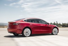 Plus de 50 000 Tesla Model 3 (encore) rappelées : un problème sur l'affichage de vitesse en cause