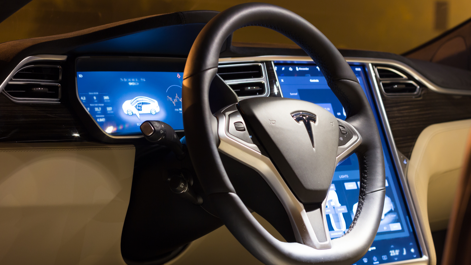 La bêta du Full Self Driving arrive cette semaine dans certaines Tesla