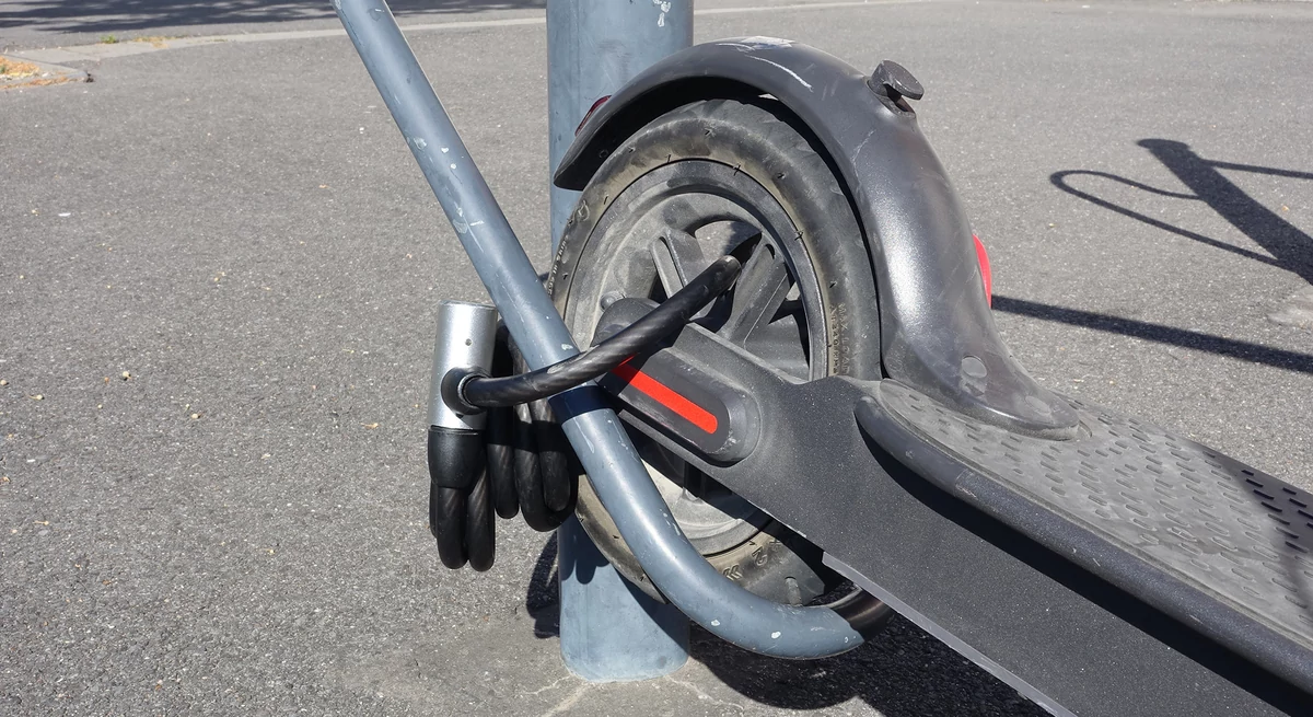 Xiaomi Mi Electric Scooter Pro