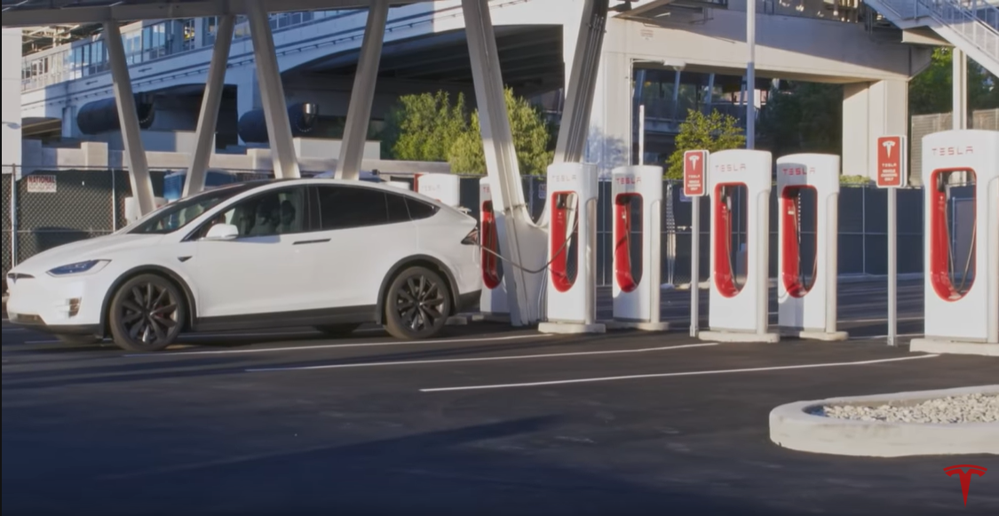 Tesla Supercharger V3