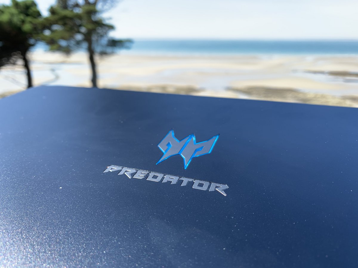 Acer Predator Triton 500IMG_2582-min.JPG