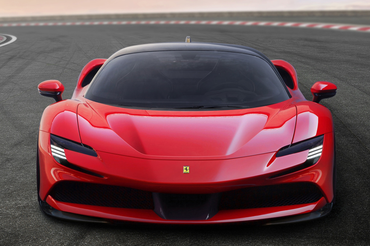 Ferrari serait-il le seul constructeur européen à comprendre comment  développer une voiture électrique ?