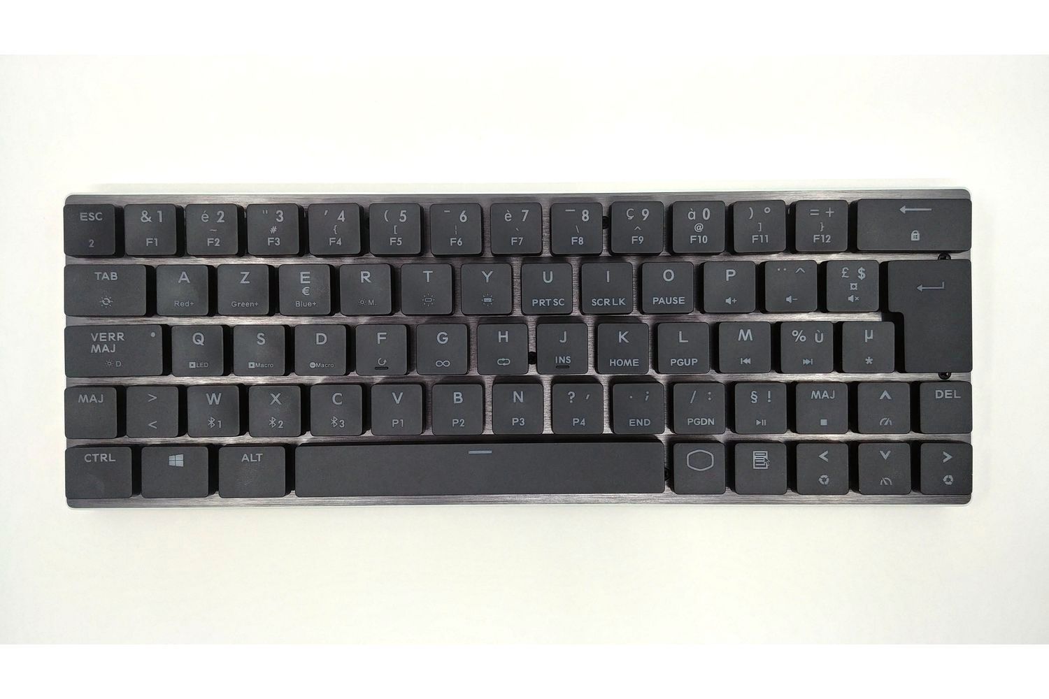 Test Cooler Master SK621 : mini clavier, maxi efficacité Test Cooler Master SK621 : mini clavier, maxi efficacité