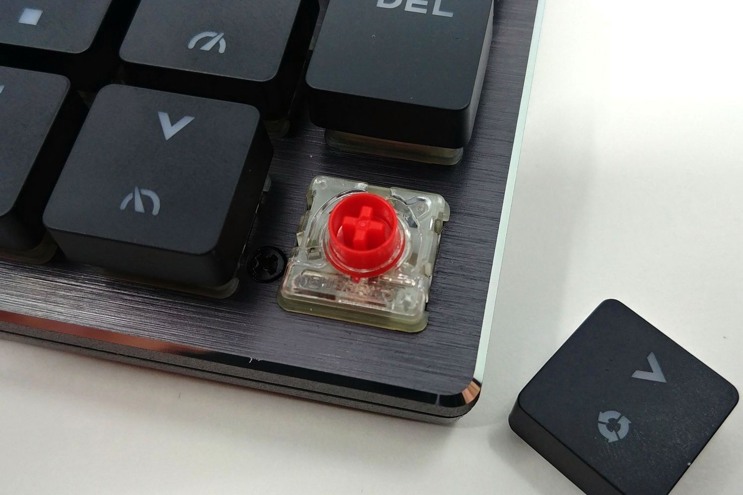 Test Cooler Master SK621 : mini clavier, maxi efficacité Test Cooler Master SK621 : mini clavier, maxi efficacité