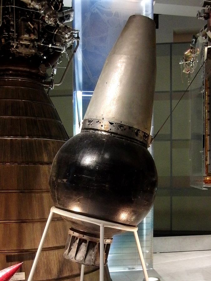 &amp;#332;sumi - premier satellite japonais